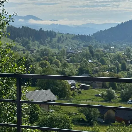 Mountain Soul Hub будиночок на схилі Krasnik