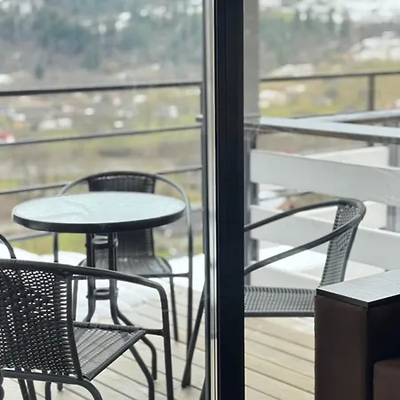 Nyaraló Mountain Soul Hub будиночок на схилі *